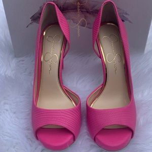 *NWB* Jessica Simpson Heels